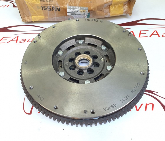 Bánh đà kép Nissan Navara 12310EB30A